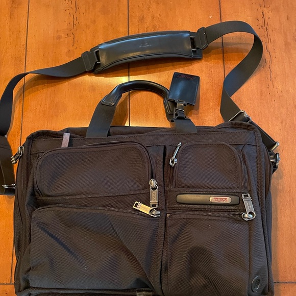 Tumi Bags Tumi Alpha Expandable Organizer Laptop Briefcase Poshmark